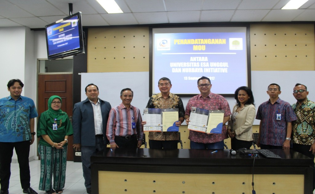 MoU Penandatanganan Antara Universitas Esa Unggul Dengan Nurbaya Initiative 1