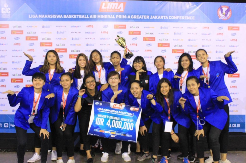 The Swans Putri Bergaya seusai pertandingan