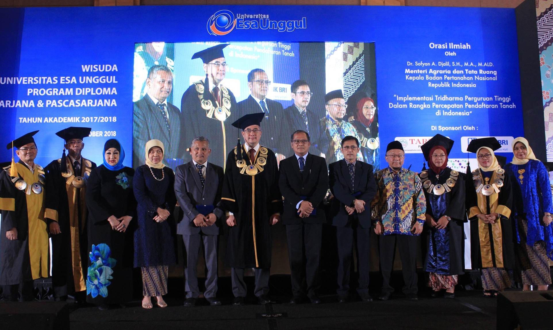 Foto Bersama Rektor Esa Unggul Dr.Ir. Arief Kusuma, M.B.A dengan Dirjen Infrastruktur Keagrariaan ATR BPN Ir. R.M. Adi Darmawan