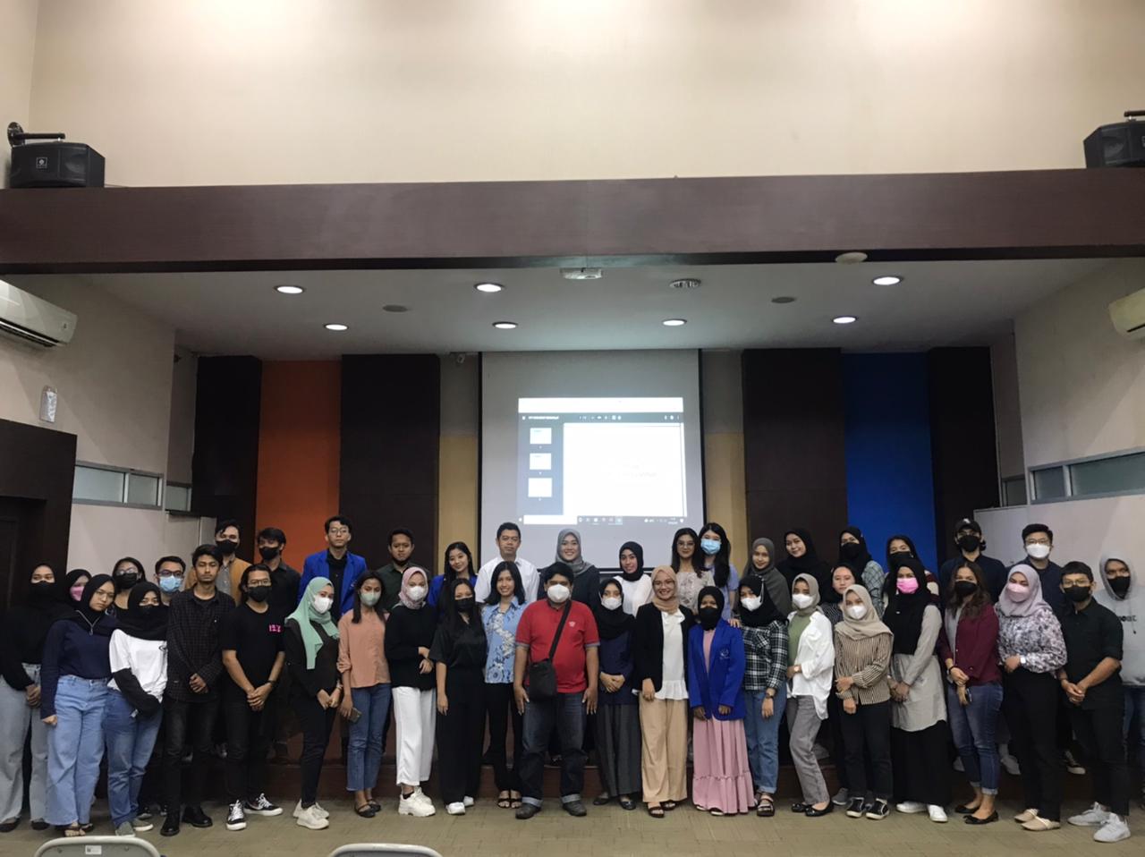 Universitas Esa Unggul Menggelar Seminar