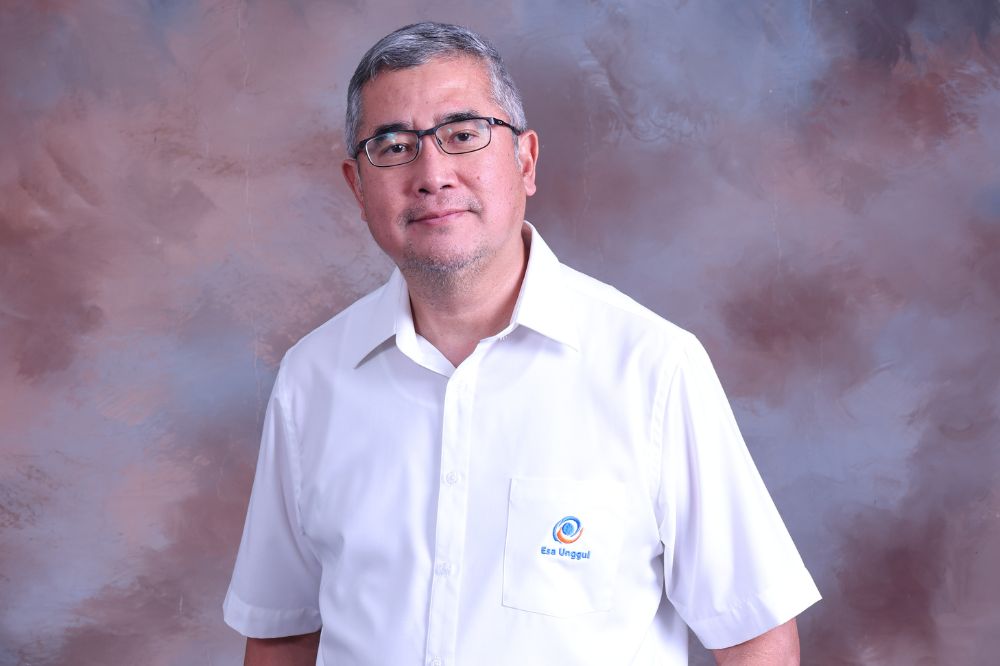 Universitas Esa Unggul