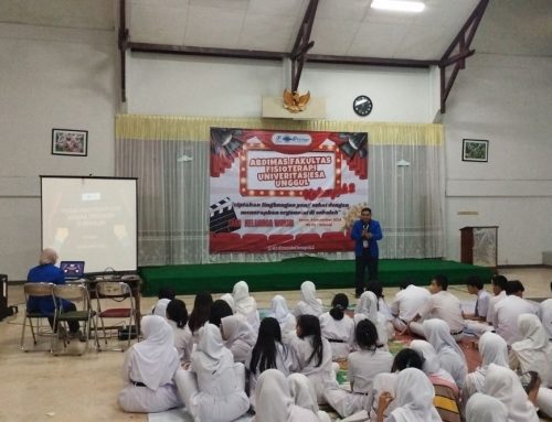 Fisioterapi Esa Unggul Sosialisasikan Ergonomi Sekolah